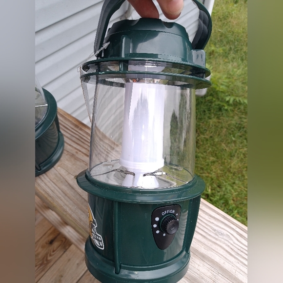 🆕NFL | 2 Green Bay Packers LED Lanterns Indoor Outdoor Use - 125 Lumens - Picture 3 of 10